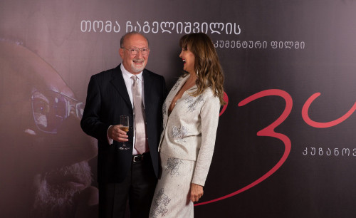 ფილმი, სადაც სქესის შეცვლის ოპერაციას უყურებ  - ივა კუზანოვის 70 წლის იუბილე - exclusive