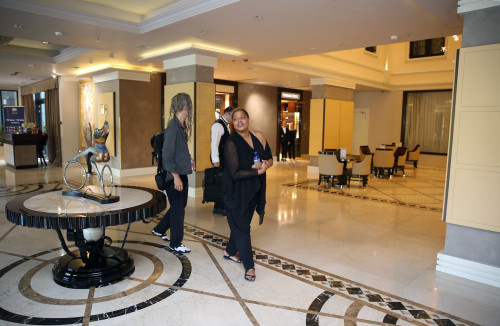 ლიზა ფიშერი საქართველოშია - ორი &bdquo;გრემის&ldquo; მფლობელი &bdquo;ოქროს ტალღის&ldquo; სპეციალური სტუმარია (+ფოტოგალერეა)