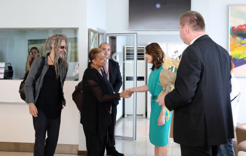 ლიზა ფიშერი საქართველოშია - ორი &bdquo;გრემის&ldquo; მფლობელი &bdquo;ოქროს ტალღის&ldquo; სპეციალური სტუმარია (+ფოტოგალერეა)