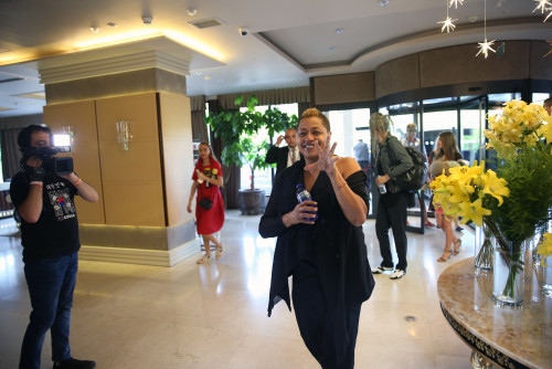 ლიზა ფიშერი საქართველოშია - ორი &bdquo;გრემის&ldquo; მფლობელი &bdquo;ოქროს ტალღის&ldquo; სპეციალური სტუმარია (+ფოტოგალერეა)