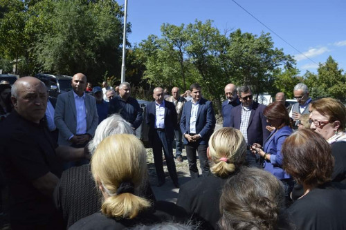 ცენტრალური და ადგილობრივი ხელისუფლების წარმომადგენლები ადიგენის მუნიციპალიტეტის სოფლების მოსახლეობას შეხვდნენ