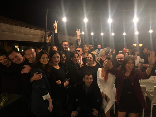 რა სიურპრიზი მოუმზადეს მეგობრებმა ანრი ჯოხაძეს დაბადების დღეზე - video