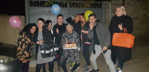 რა სიურპრიზი მოუმზადეს მეგობრებმა ანრი ჯოხაძეს დაბადების დღეზე - video