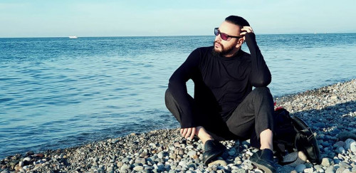 რა სიურპრიზი მოუმზადეს მეგობრებმა ანრი ჯოხაძეს დაბადების დღეზე - video