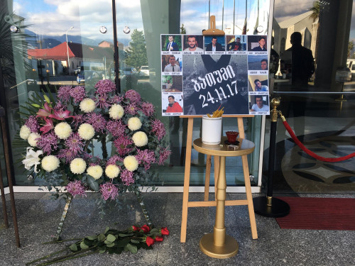 11 დაღუპული და 20 დაშავებული- "ლეოგრანდის" ტრაგედიიდან ერთი წელი გავიდა (ფოტოები)