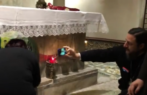 წმინდა ნიკოლოზის საფლავი იტალიაში მყოფმა ქართული მართლმადიდებელი ეკლესიის სასულიერო პირებმა მოილოცეს  -  მირონ-ლუკიის მთავარეპისკოპოსის საფლავი ქ. ბარიში  (ვიდეო)