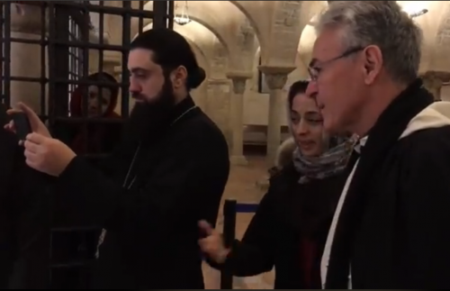 წმინდა ნიკოლოზის საფლავი იტალიაში მყოფმა ქართული მართლმადიდებელი ეკლესიის სასულიერო პირებმა მოილოცეს  -  მირონ-ლუკიის მთავარეპისკოპოსის საფლავი ქ. ბარიში  (ვიდეო)